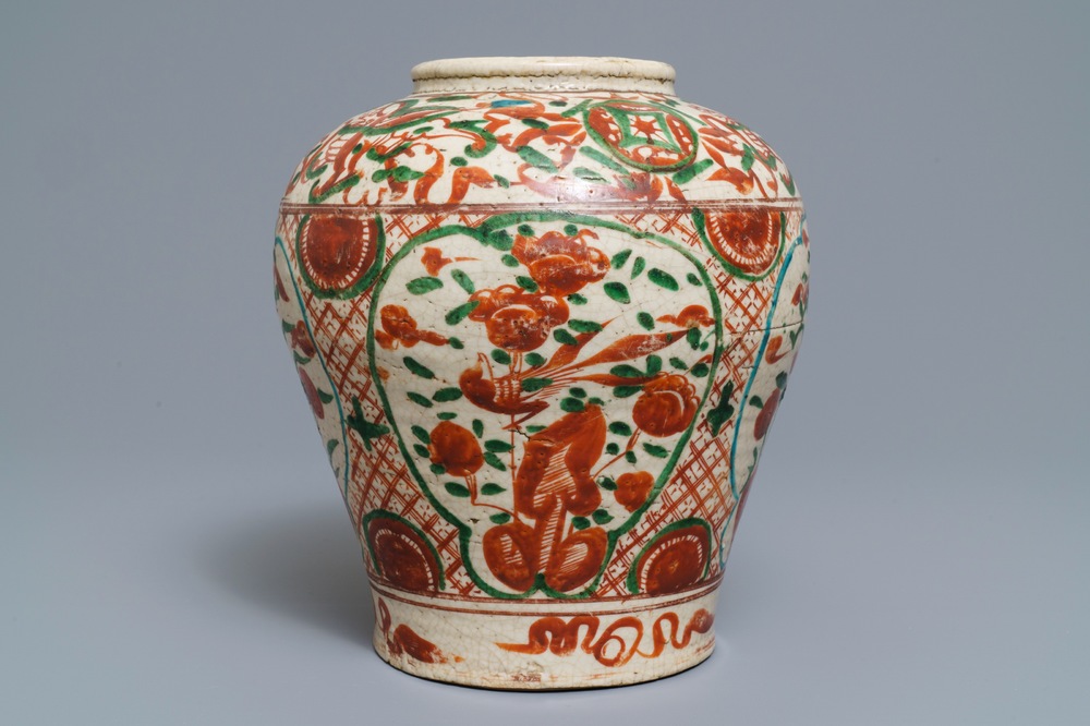 A Chinese polychrome Swatow jar, Ming