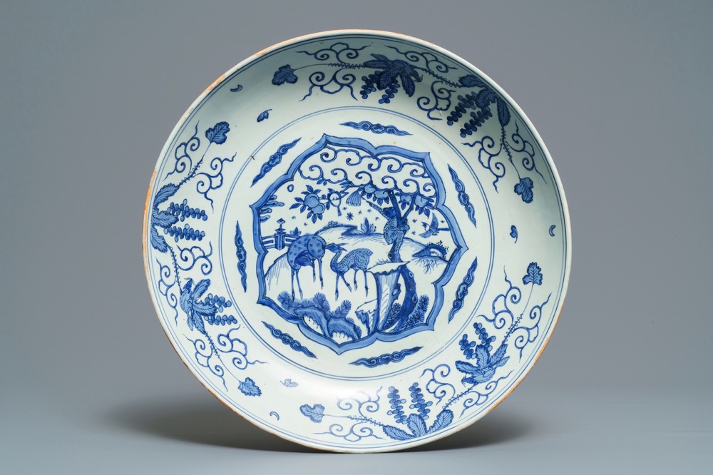 A Chinese blue and white dish with deer and a monkey, Jiajing
