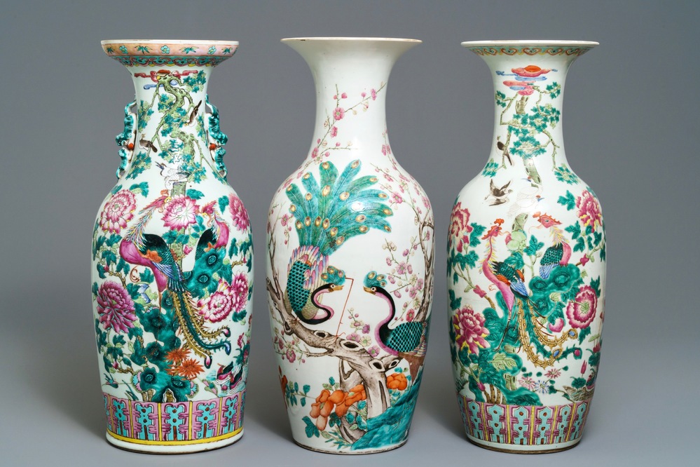 Drie Chinese famille rose vazen met vogels en bloemen, 19e eeuw