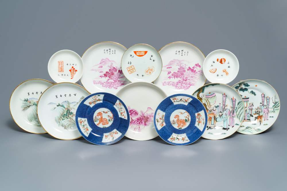 Twelve various Chinese qianjiang cai, famille rose and verte plates, 19/20th C.
