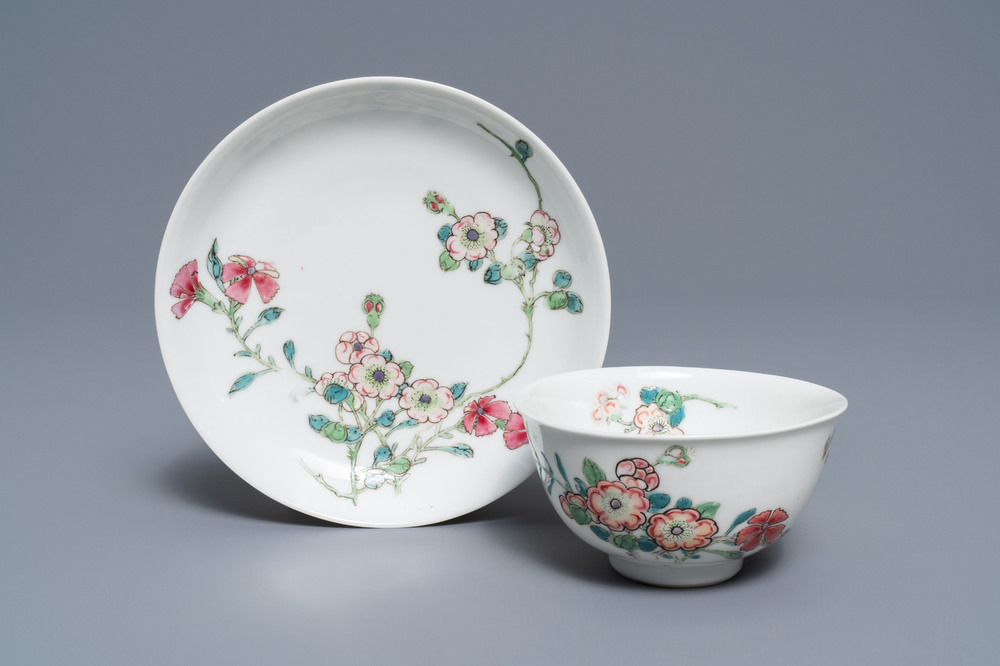 A fine Chinese famille rose cup and saucer with floral design, Yongzheng