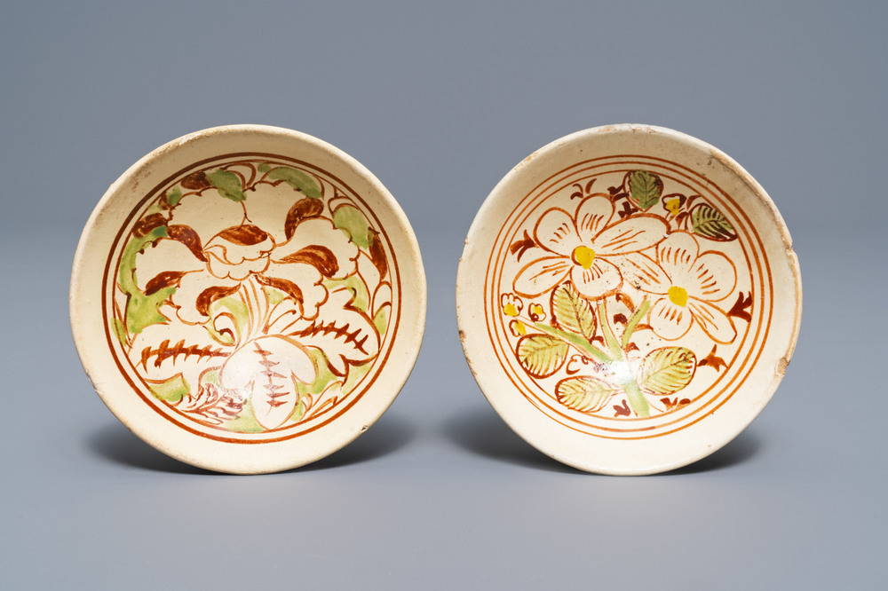Two Chinese polychrome Cizhou bowls with floral designs, Jin/Yuan