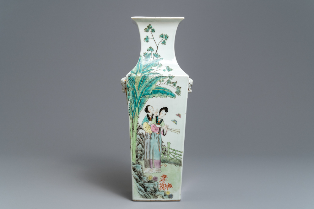 Een vierkante Chinese qianjiang cai vaas, 19/20e eeuw