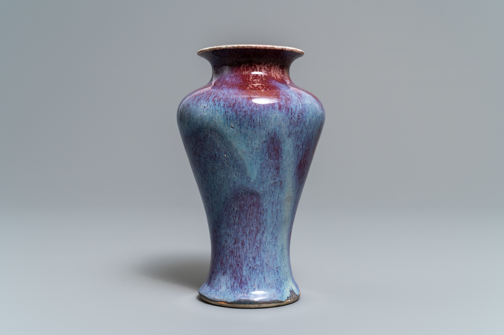 A Chinese flamb&eacute;-glazed vase, 18/19th C.