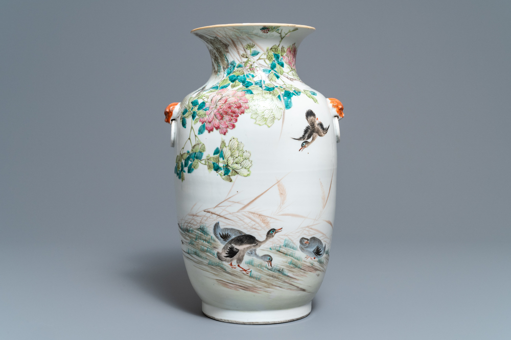 A Chinese qianjiang cai 'mandarin ducks' vase, 19/20th C.