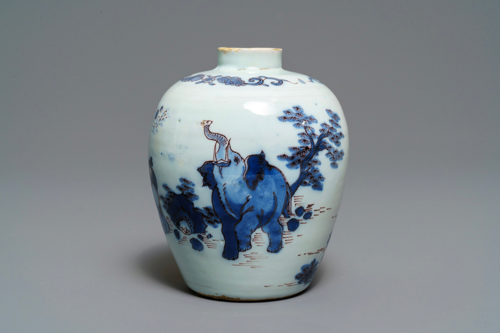 A fine Dutch Delft blue, white and manganese chinoiserie 'elephant' vase, 2nd half 17th C.