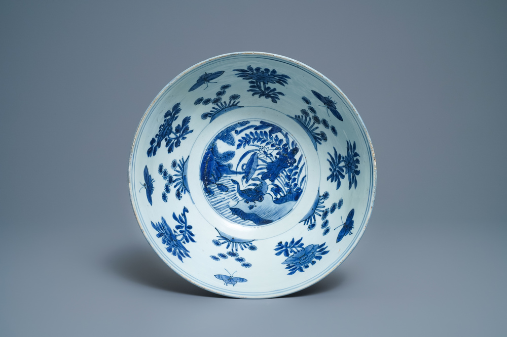 A large Chinese blue and white 'ducks' bowl, Wanli