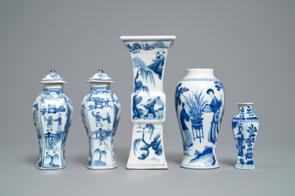 Five Chinese blue and white vases, Kangxi
