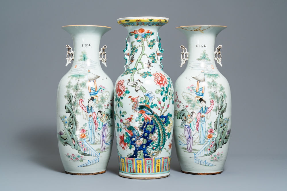 Three Chinese famille rose vases, 19/20th C.