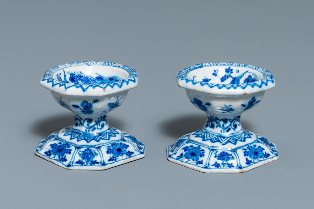 A pair of Dutch Delft blue and white salts, 18th C.