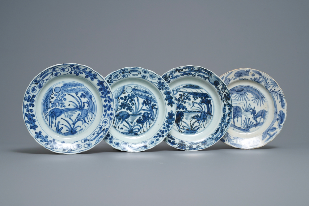 Four Chinese blue and white kraak porcelain 'deer' plates, Wanli