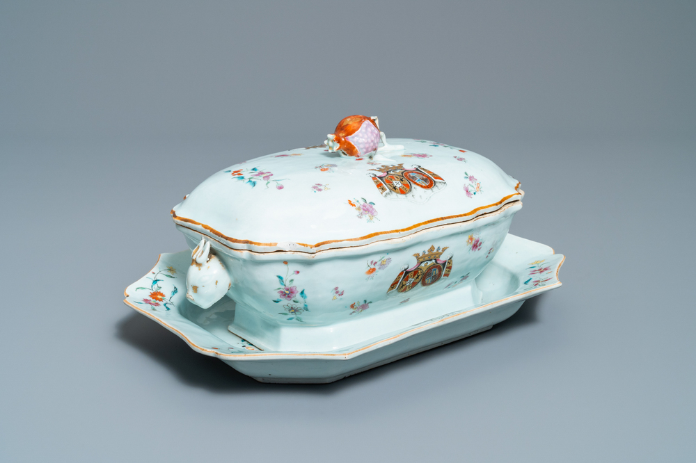 A Chinese famille rose Belgian market 'De Calenberg - De Pascale' armorial tureen, Qianlong, ca. 1755