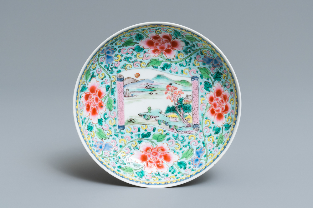 Une coupe en porcelaine de Chine famille rose, marque et &eacute;poque de Yongzheng