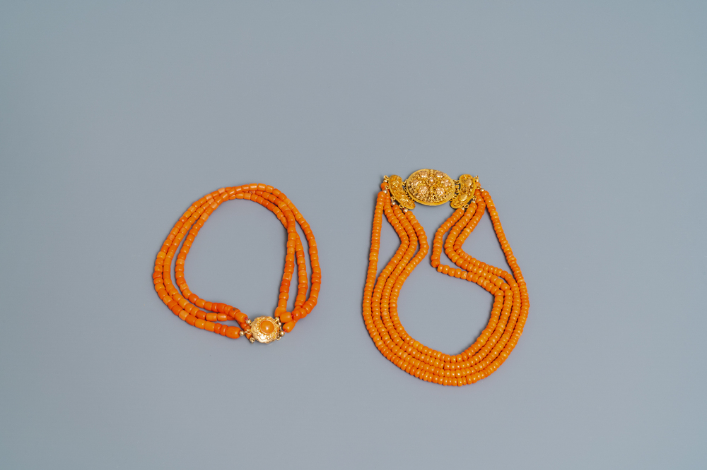 Two red coral necklaces with golden locks, The Netherlands, 19/20th C.