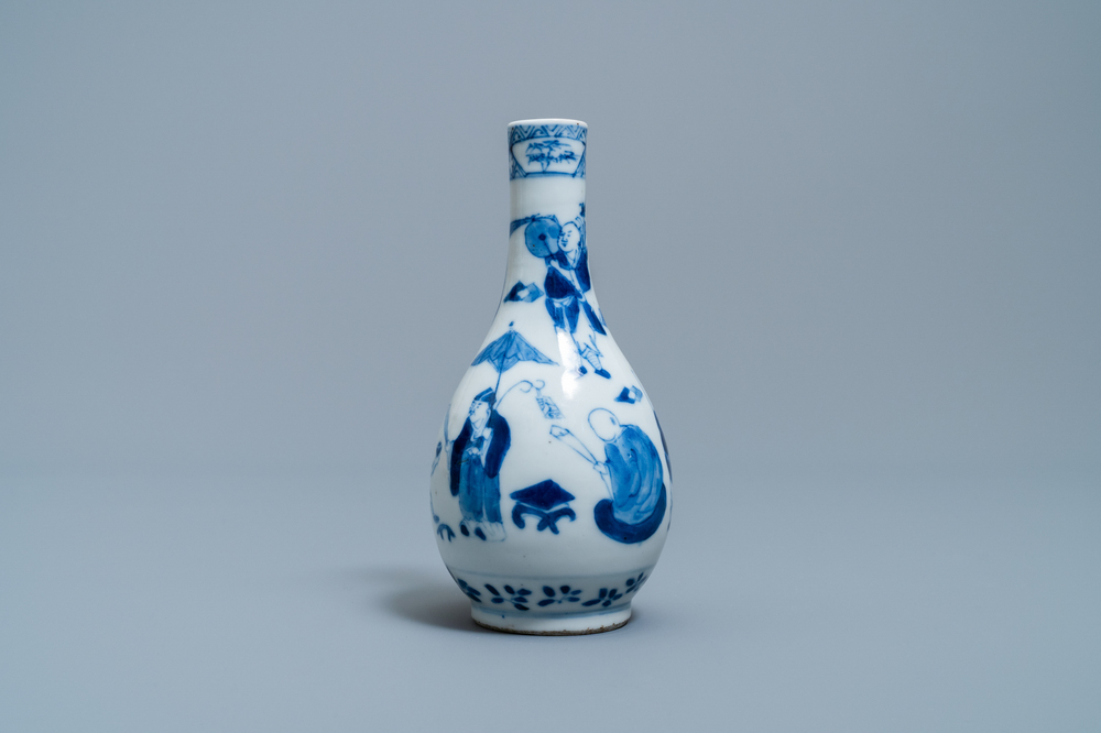 A Chinese blue and white bottle vase, 19th C.