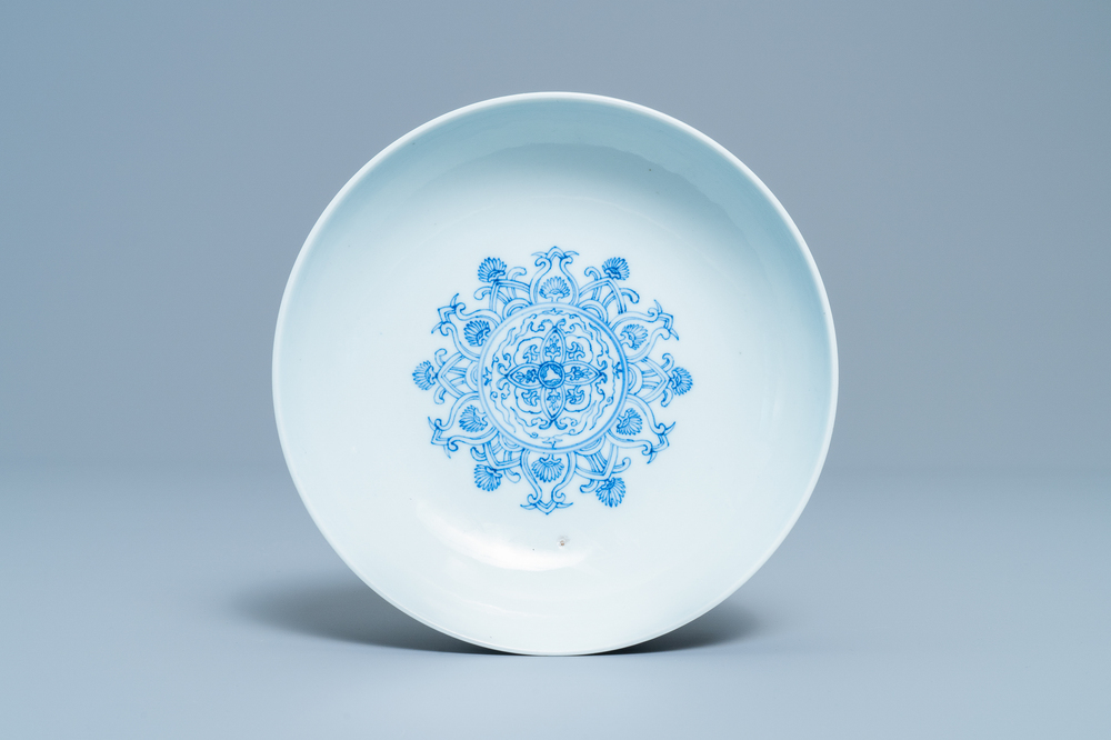 A Chinese blue and white shallow bowl, Yongzheng mark, 19th C.
