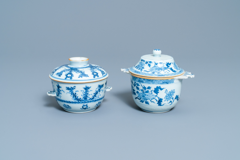 Two Chinese blue and white porringer bowls and covers, Kangxi