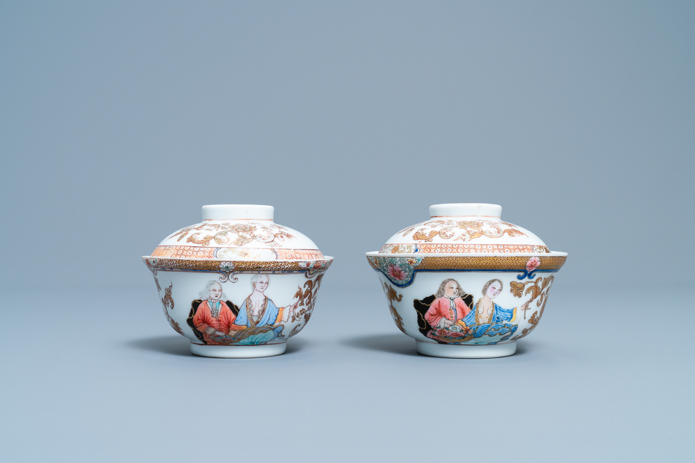 Une paire de bols couverts en porcelaine de Chine famille rose &agrave; d&eacute;cor d'un couple europ&eacute;en, Yongzheng