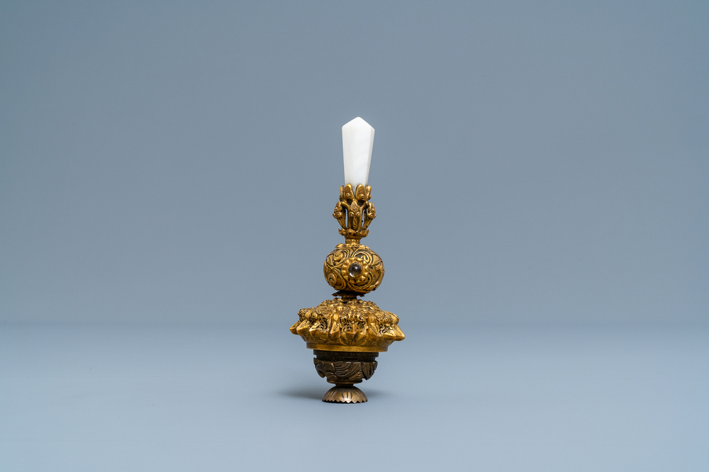 A Chinese agate and crystal-embellished gilt bronze Mandarin hat finial, 18th C.