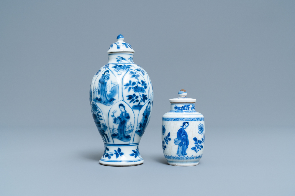 Two small Chinese blue and white 'Long Eliza' vases and covers, Kangxi