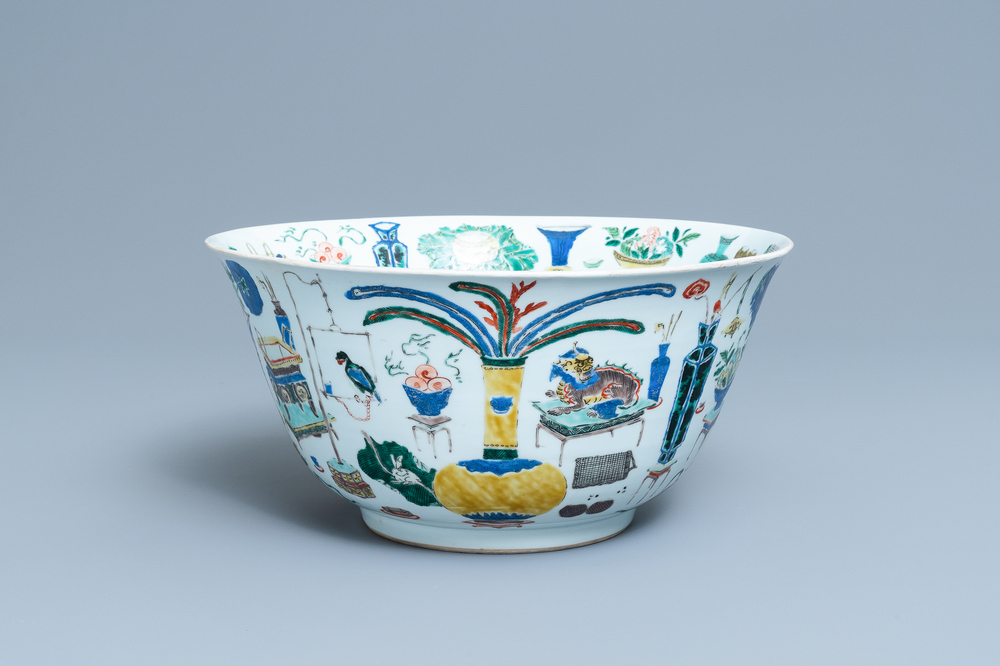 A large Chinese famille verte 'antiquities' bowl, Kangxi
