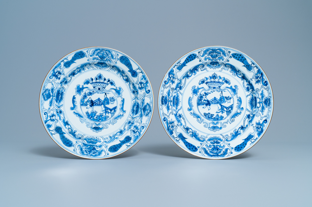 Two Chinese blue and white crowned medallion chargers, Kangxi