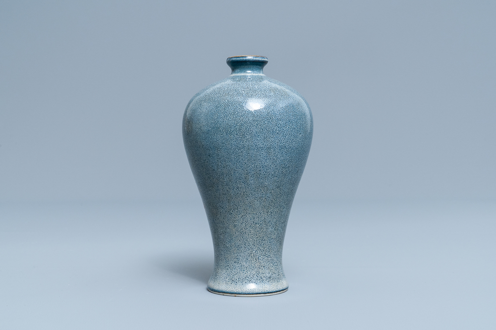 A Chinese robin's egg-glazed 'meiping' vase, Daoguang mark, 20th C.