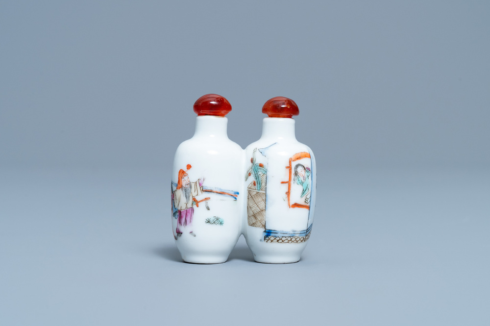 Een dubbele Chinese famille rose snuiffles, 19e eeuw