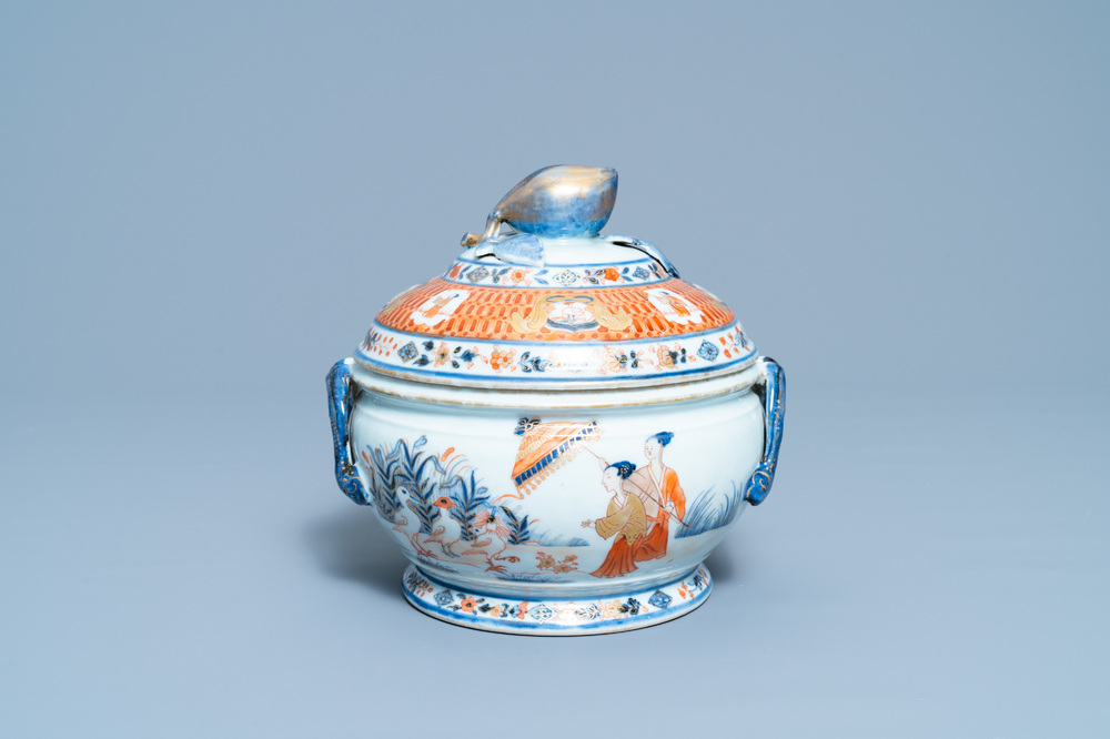 A Chinese Imari-style tureen and cover after Cornelis Pronk: 'Dames au parasol', Qianlong