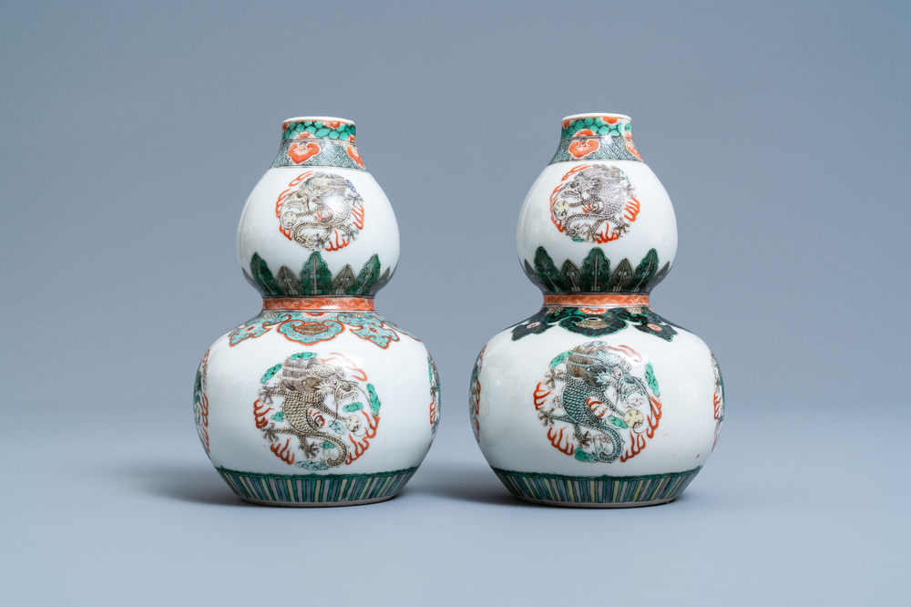 A pair of Chinese famille verte double gourd 'dragon' vases, 19th C.