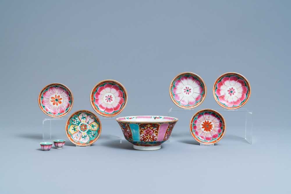Neuf pi&egrave;ces en porcelaine de Chine Bencharong pour le march&eacute; thai, 19&egrave;me