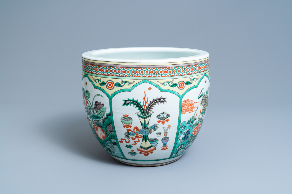 A Chinese famille verte jardini&egrave;re, 19th C.
