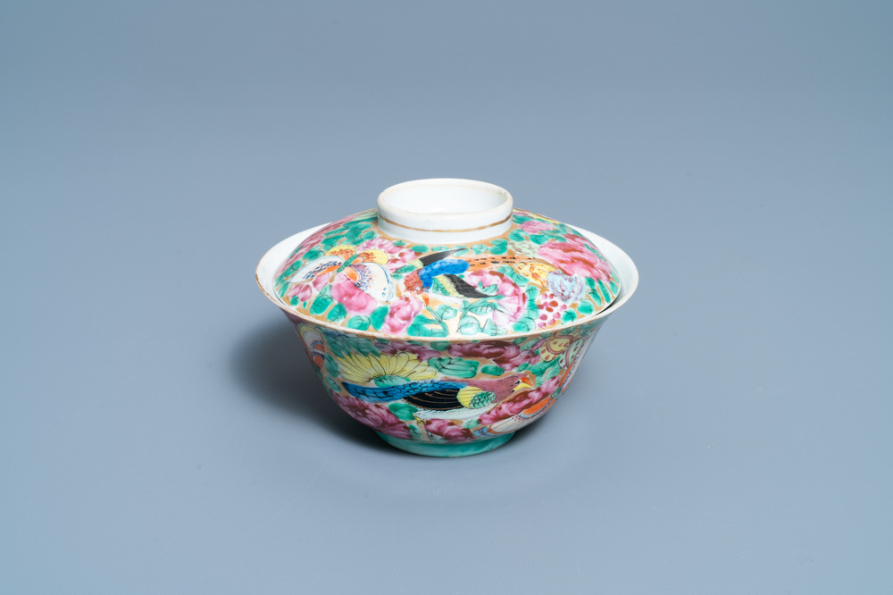 A Chinese Thai market Bencharong bowl and cover, 19th C.