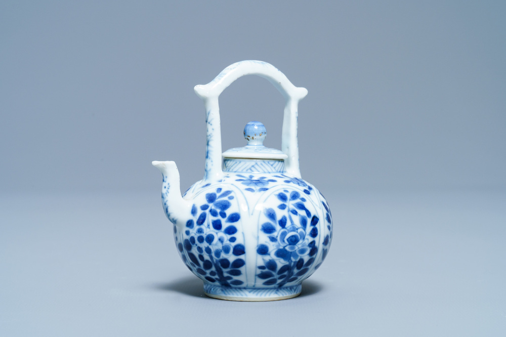 A Chinese blue and white miniature teapot, Kangxi