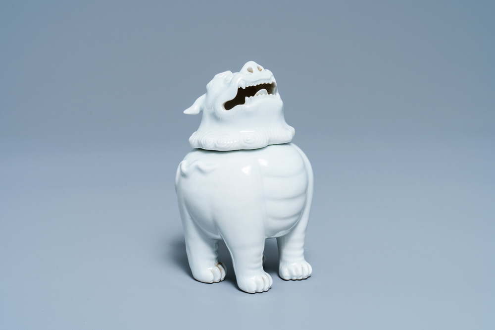 A Chinese Dehua blanc de Chine 'luduan' censer, 19th C.