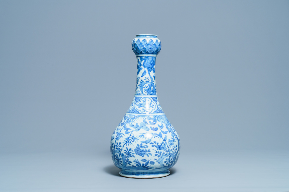 A large Chinese blue and white garlic-mouth vase, Wanli