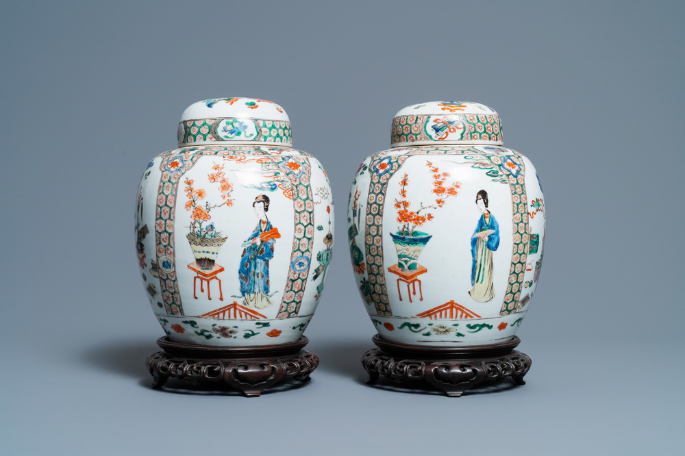 A pair of Chinese famille verte jars and covers, Kangxi