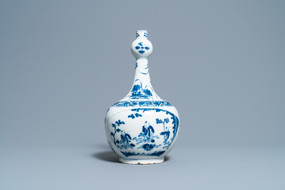 A Dutch Delft blue and white chinoiserie bottle vase in transitional style, ca. 1700