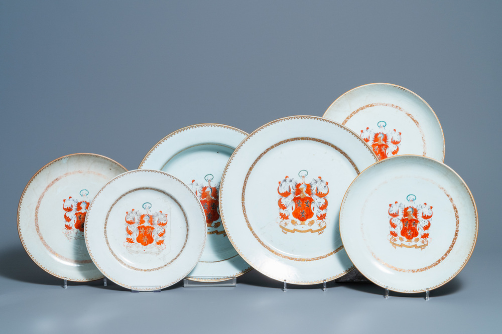 Zes Chinese schotels met het wapen van Ross of Balnagowan voor de Schotse markt, Qianlong