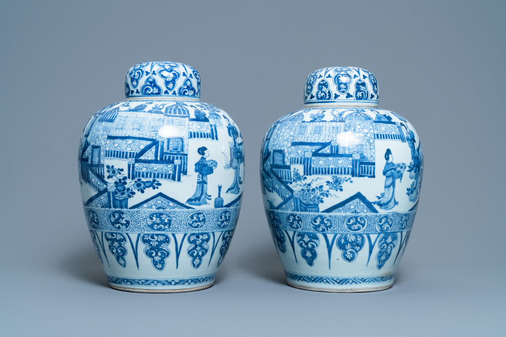 A pair of large Chinese blue and white jars and covers, Kangxi