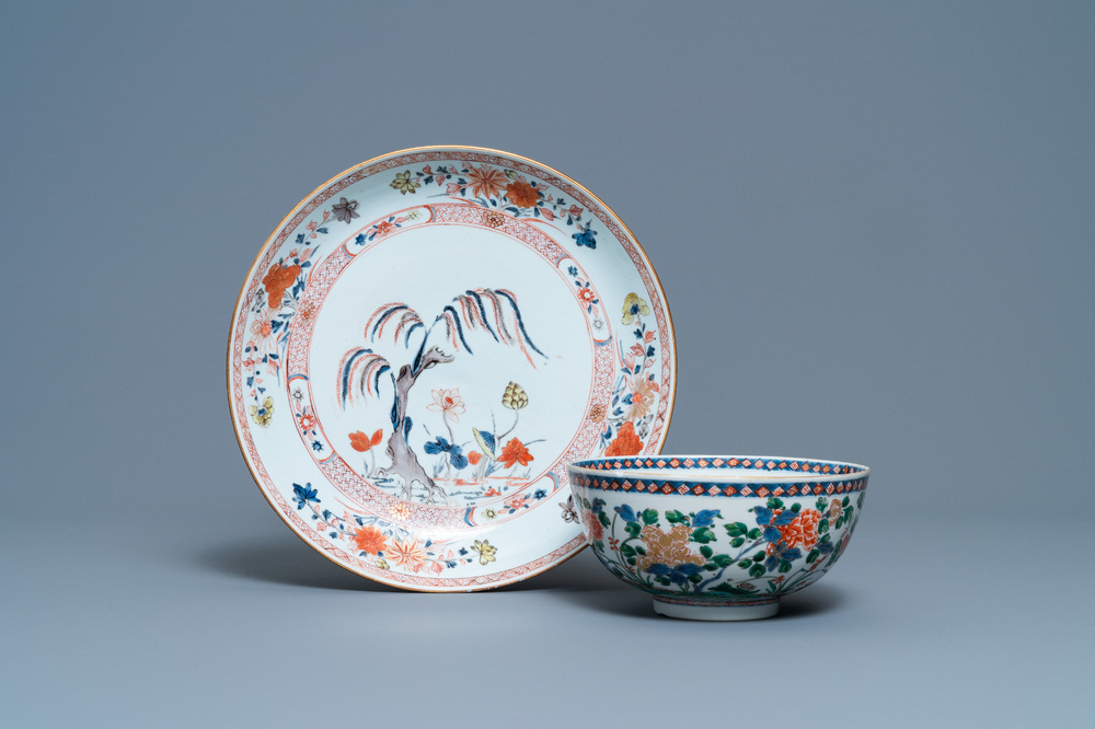 A Chinese famille verte bowl and an iron-red dish, Kangxi