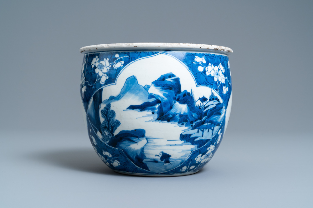 A Chinese blue and white jardini&egrave;re, Kangxi