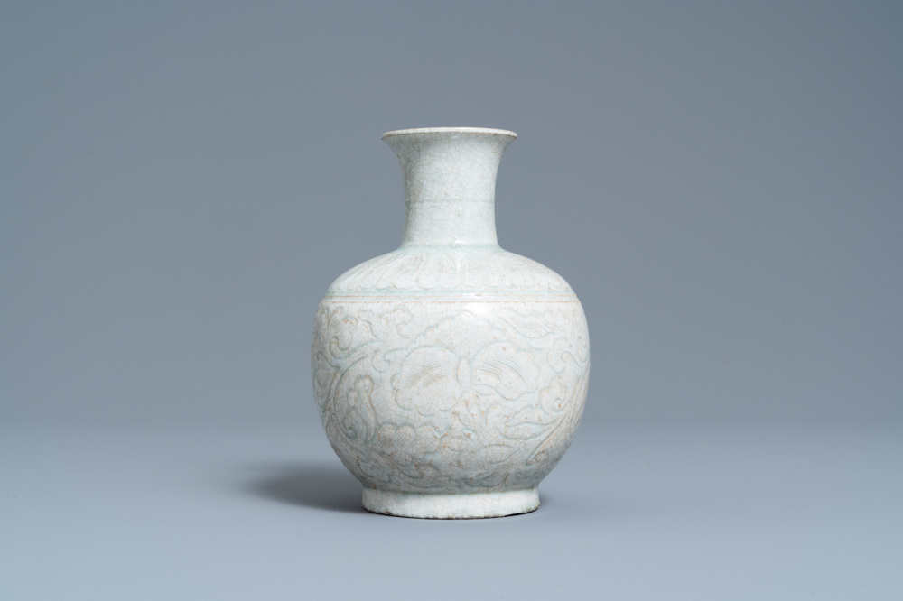 A Chinese qingbai vase with incised floral design, Song