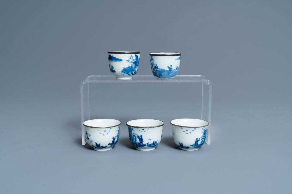 Five Chinese blue and white 'Bleu de Hue' cups for the Vietnamese market, 19th C.