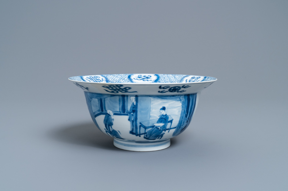 A Chinese blue and white 'klapmuts' bowl, Chenghua mark, Kangxi