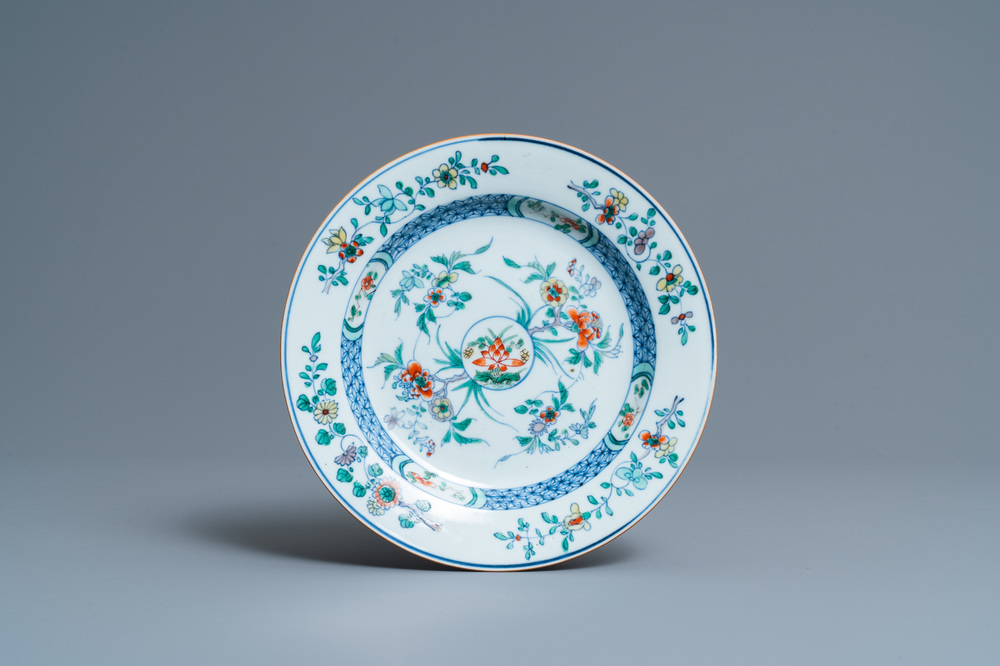 A Chinese doucai plate, Kangxi