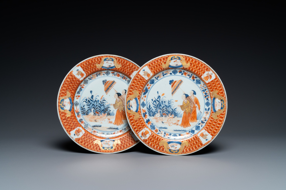 A pair of Chinese Imari-style 'Dames au Parasol' plates after Cornelis Pronk, Qianlong