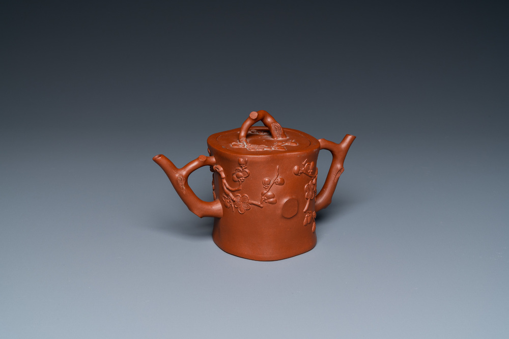 A Chinese Yixing stoneware two-spouted teapot with two compartments, Kangxi