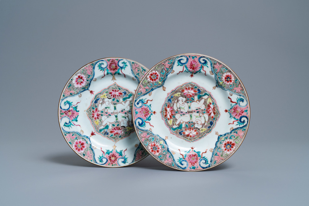 A pair of Chinese famille rose 'Hehe Er Xian' plates, Qianlong