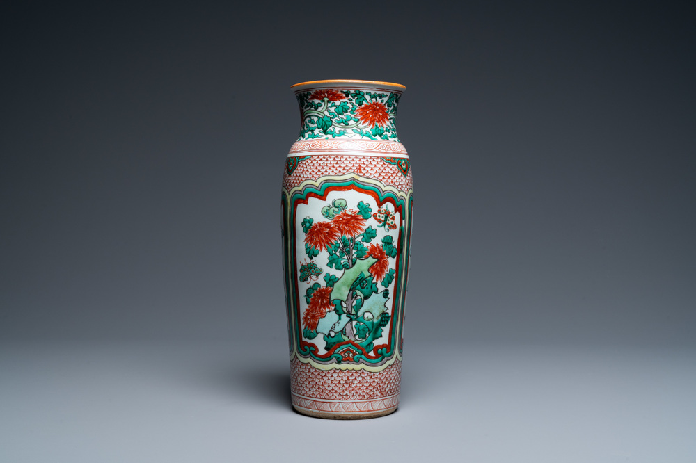 A Chinese wucai vase with floral panels, Transitional period